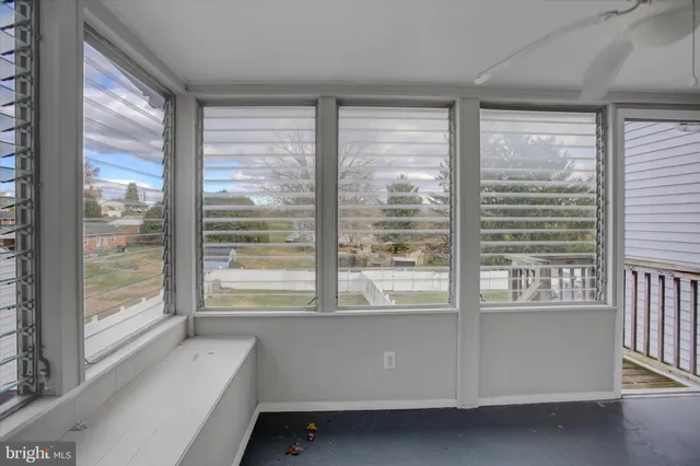a view of a large window with an outdoor view