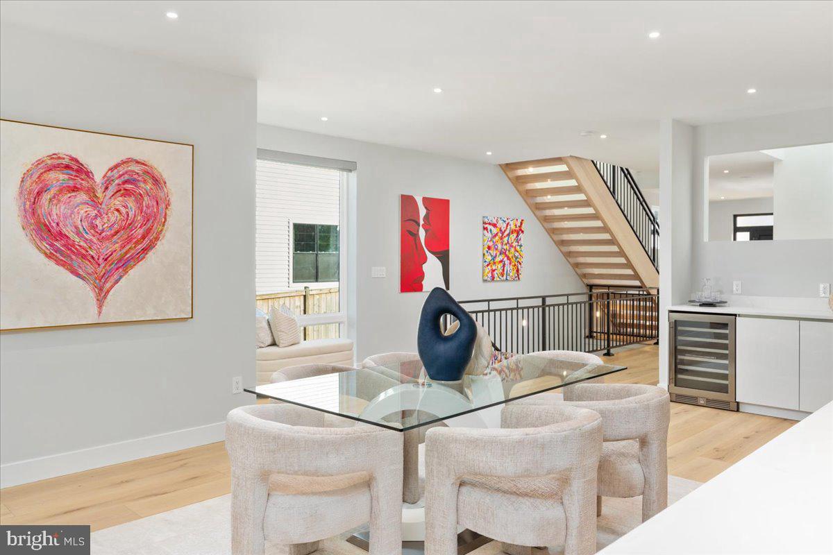 2841 Edgelea Road Vienna, VA 22181 - Photo 15 of 67 Gallery Image 15