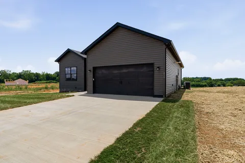 $280,000 | 315 Marley Street, Scottsville, KY 42164