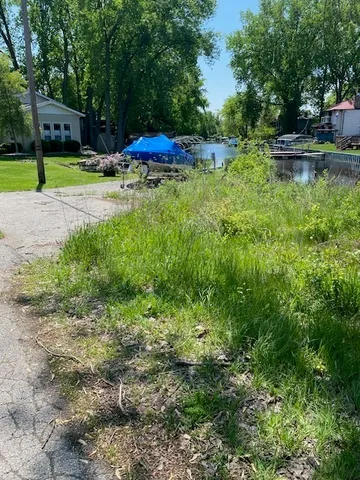 $24,500 | 1023 Hooks Lane, Fox Lake, IL 60050