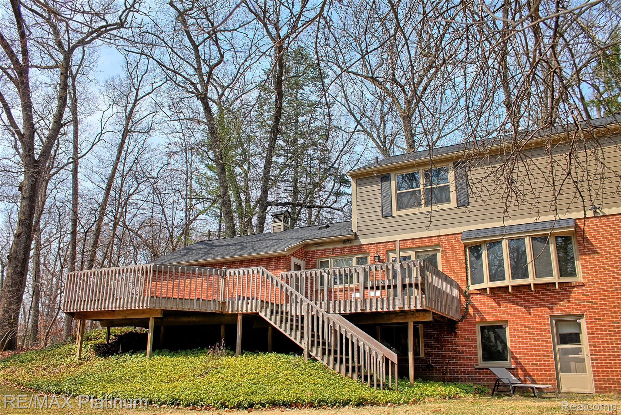 625 Spring Valley Road Ann Arbor, MI 48105 - Photo 59 of 75 BackUphill.jpg