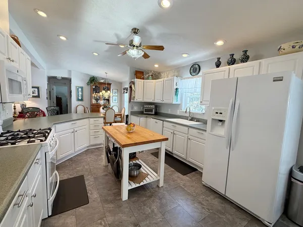 $169,900 | 7750 Sunset Shores Drive, Canadian Lakes, MI 49346