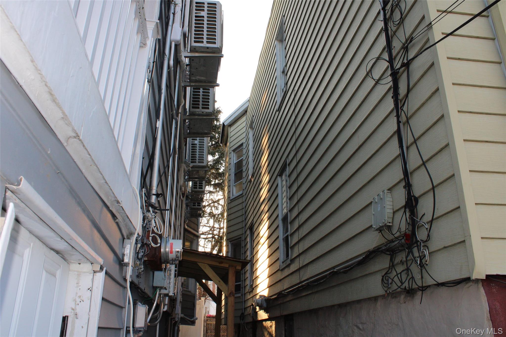 1837 Victor Street Bronx, NY 10462 - Photo 8 of 10 a view of a pathway of a building