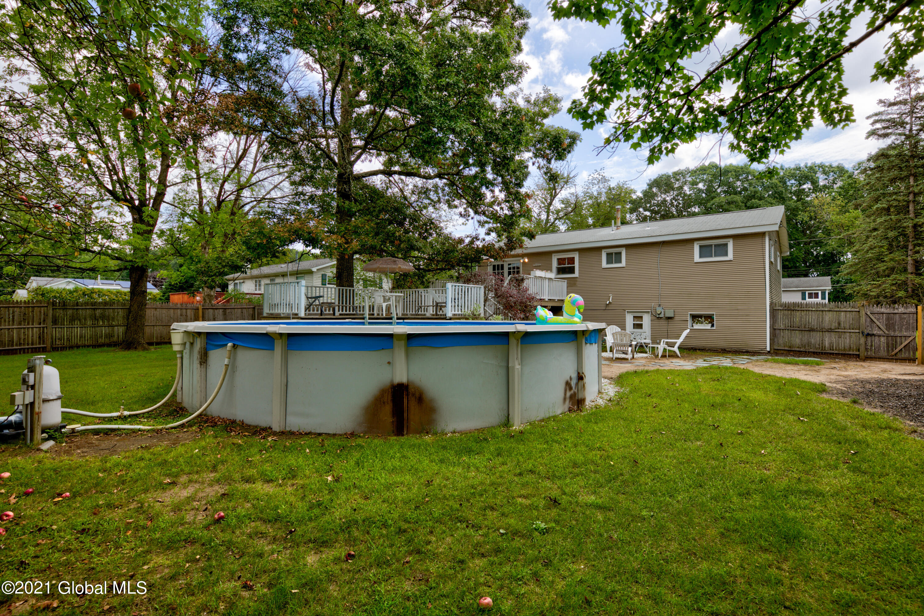 87 Rapple Drive Colonie, NY 12205 - Photo 28 of 38 Rapple Dr (9)