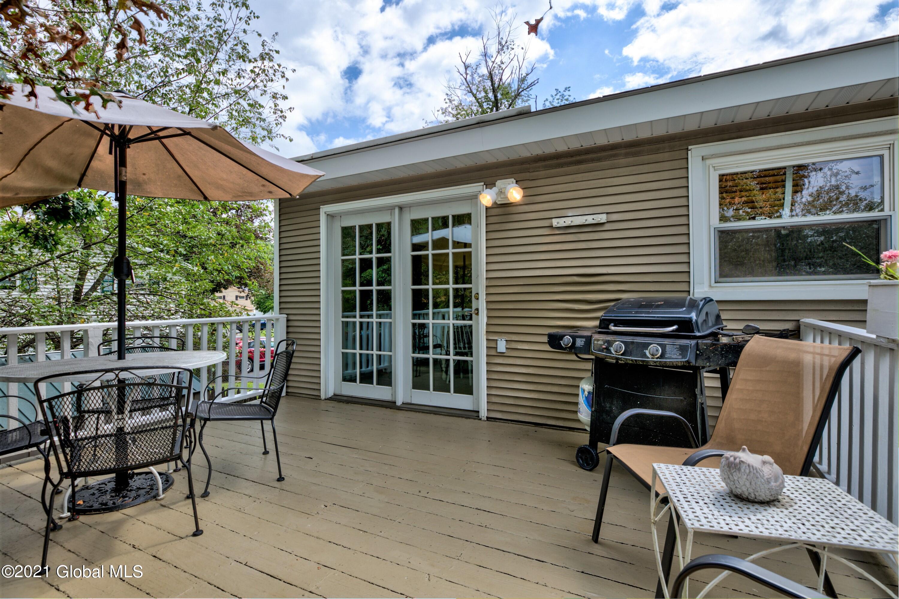 87 Rapple Drive Colonie, NY 12205 - Photo 31 of 38 Rapple Dr (3)