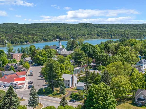 $1,795,000 | 202 South St Joseph Street, Lake Leelanau, MI 49653