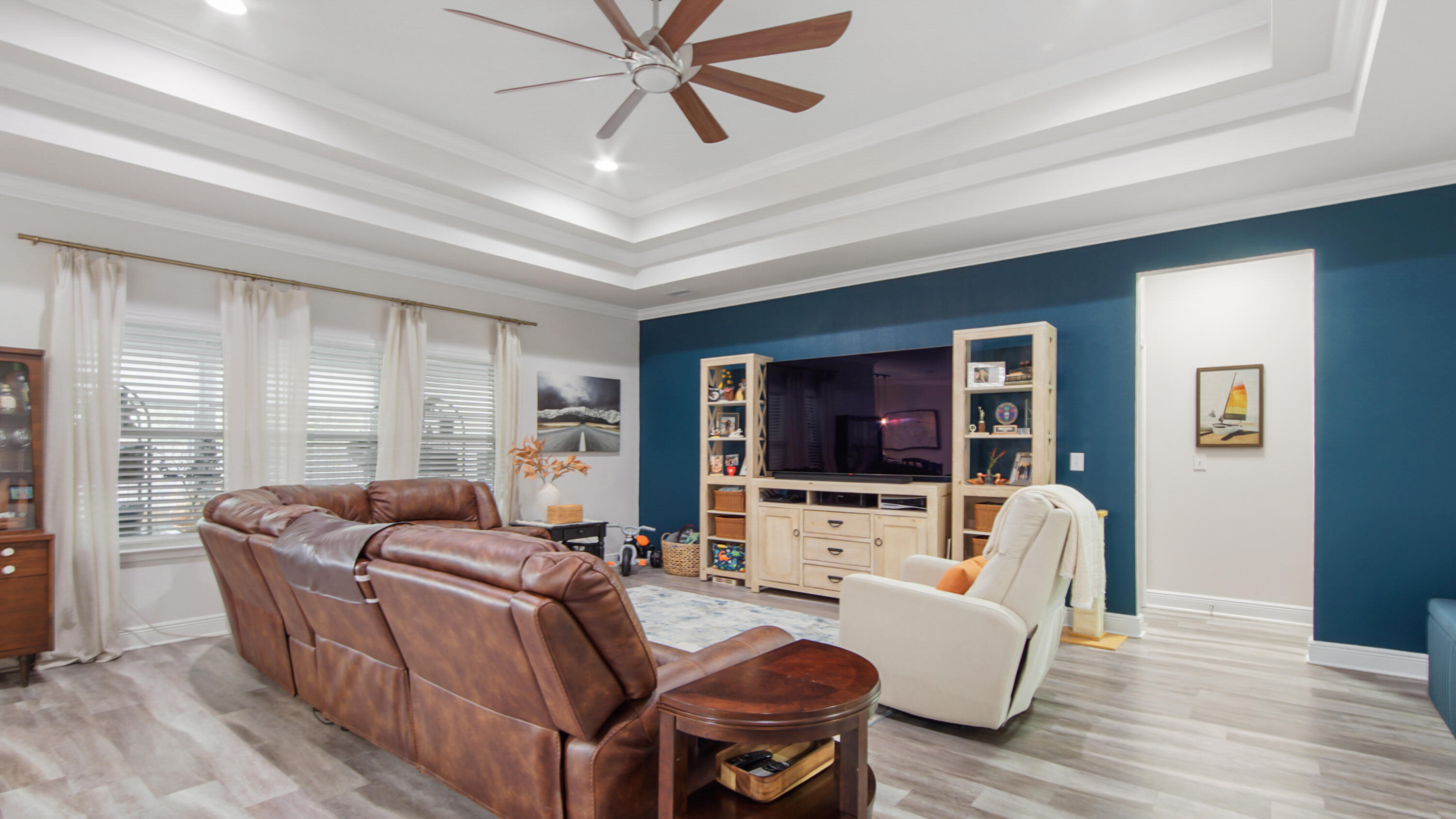 38 Norwich Road Freeport, FL 32439 - Photo 13 of 42 a living room with furniture and a flat screen tv