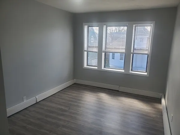 $2,400 | 14 Abbotsford Street, Unit 8, Boston, MA 02121