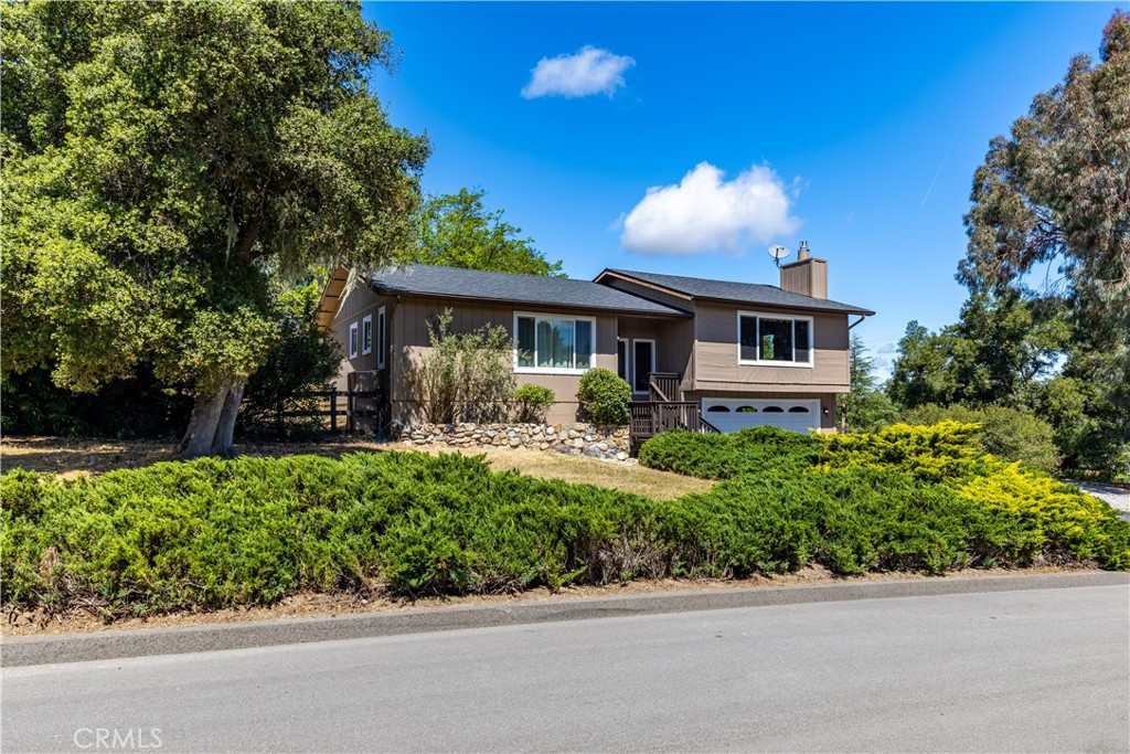 4530 San Ardo Avenue Atascadero, CA 93422 - Photo 2 of 37 a front view of a house with yard