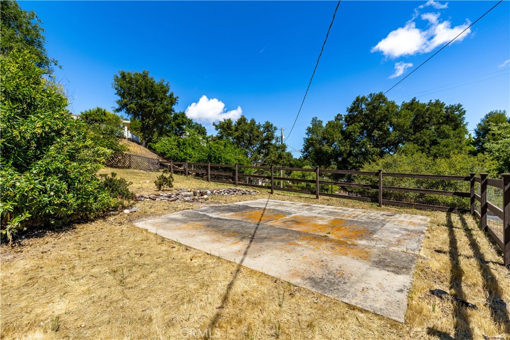 4530 San Ardo Avenue Atascadero, CA 93422 - Photo 36 of 37 a view of a backyard