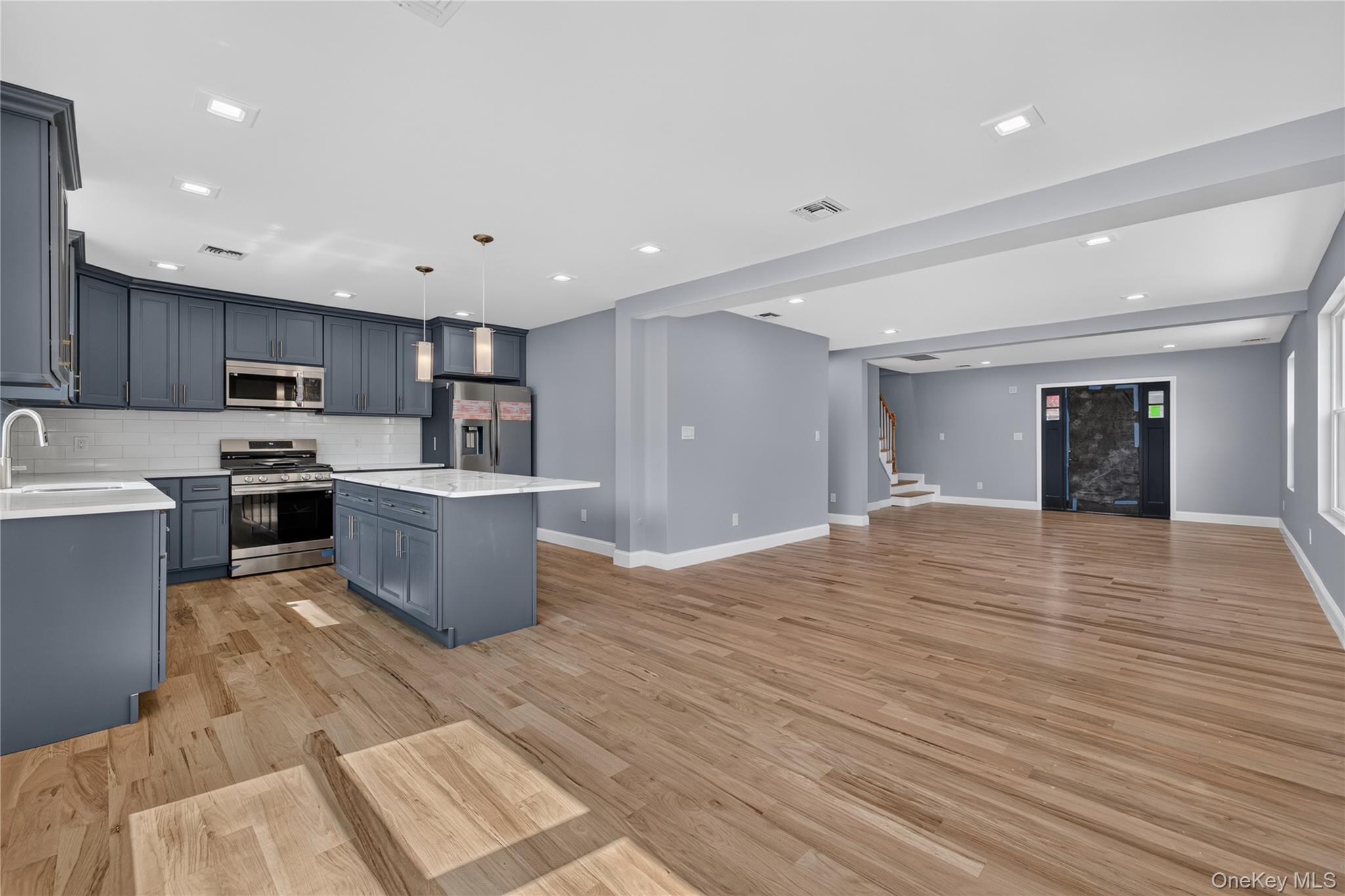34 Wilson Road Valley Stream, NY 11581 - Photo 11 of 30 Gallery Image 11