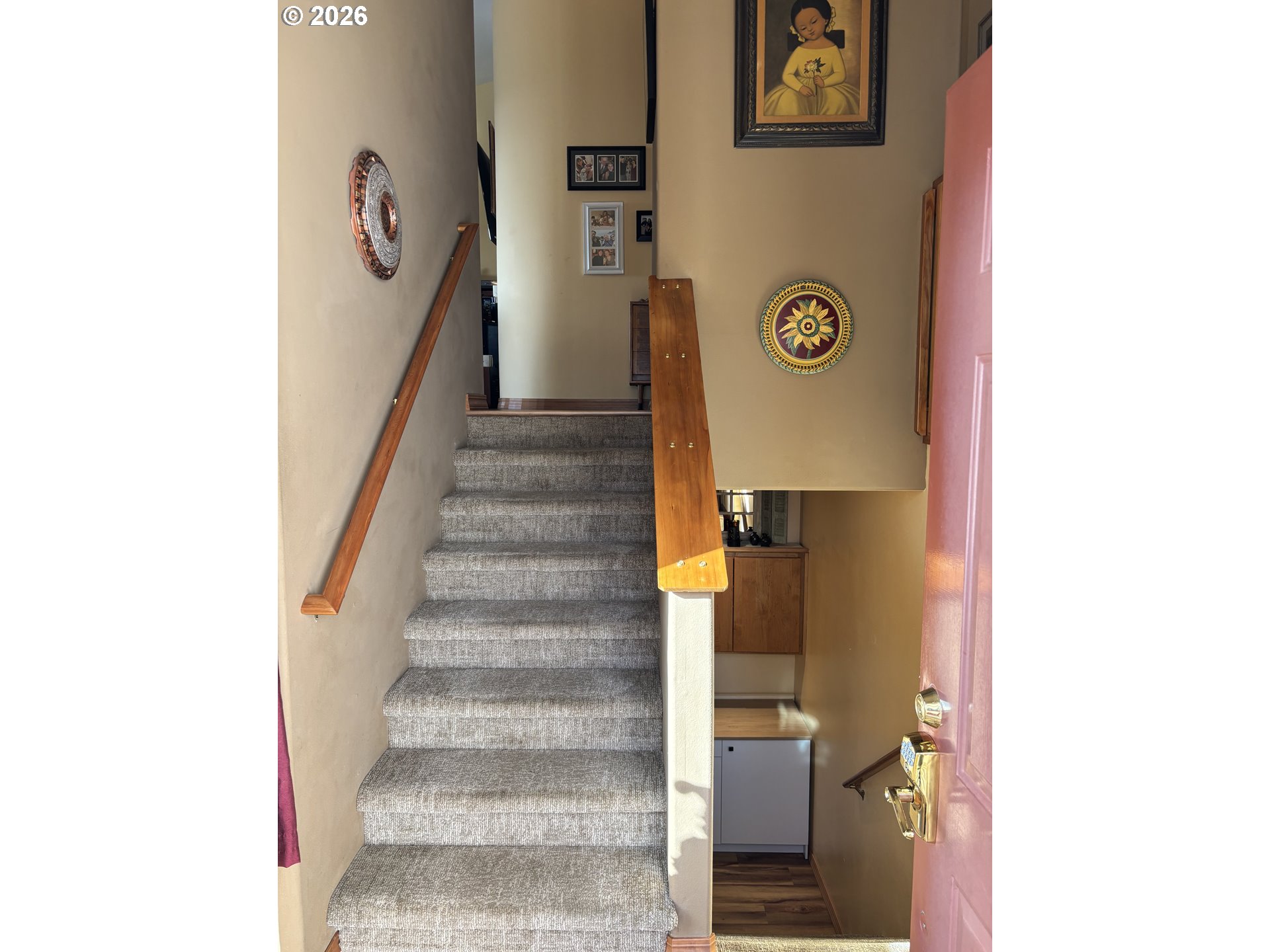 3520 Ocean View Drive Florence, OR 97439 - Photo 9 of 44 a view of entryway