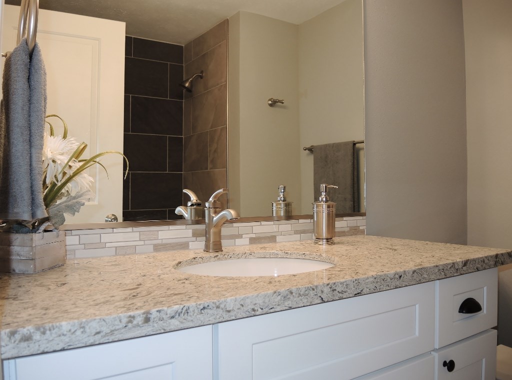 2511 South Bates Road Spokane Valley, WA 99206 - Photo 8 of 20 Gallery Image 8