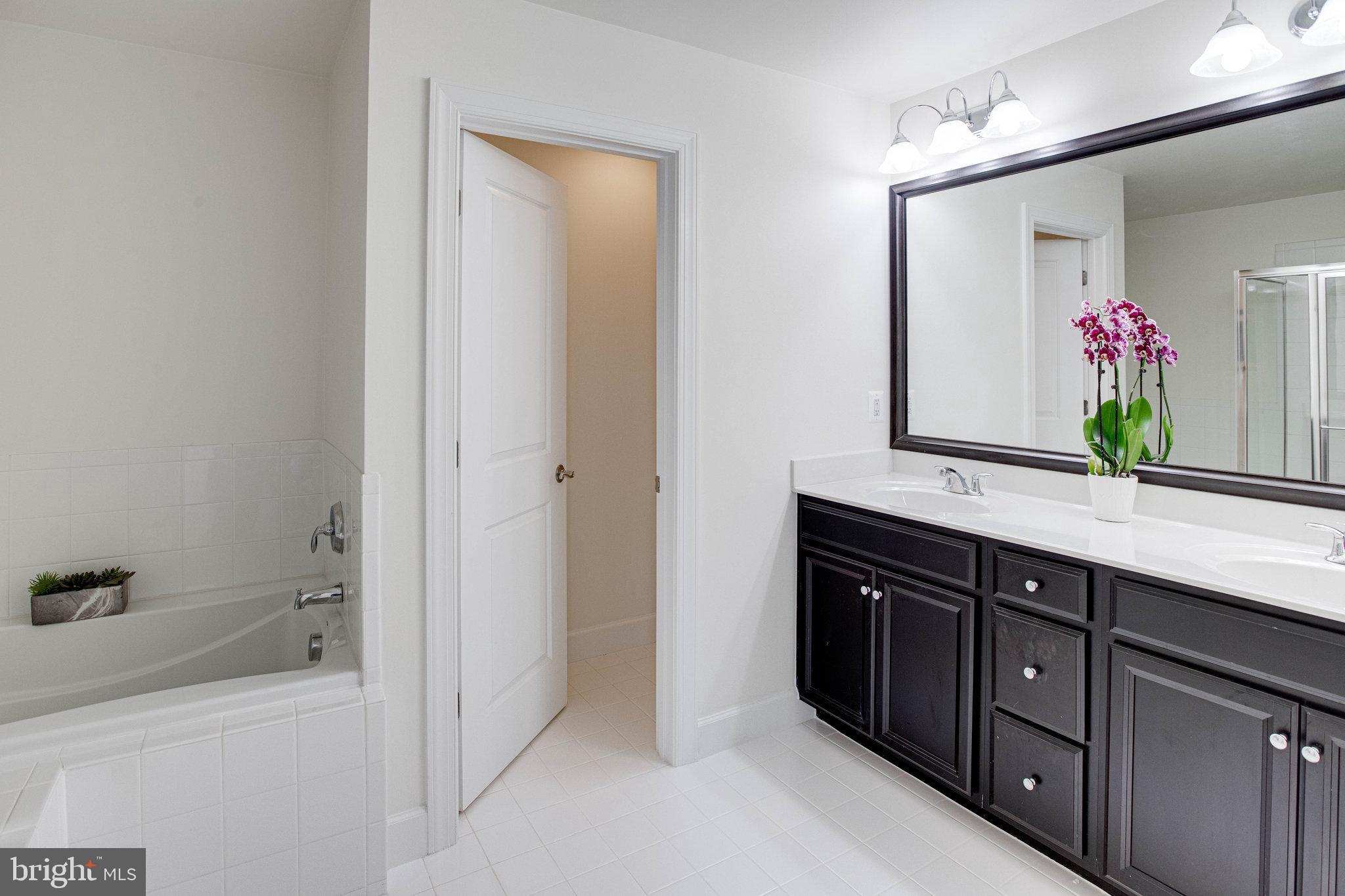 8914 Haversack Hunt Way Manassas, VA 20112 - Photo 27 of 48