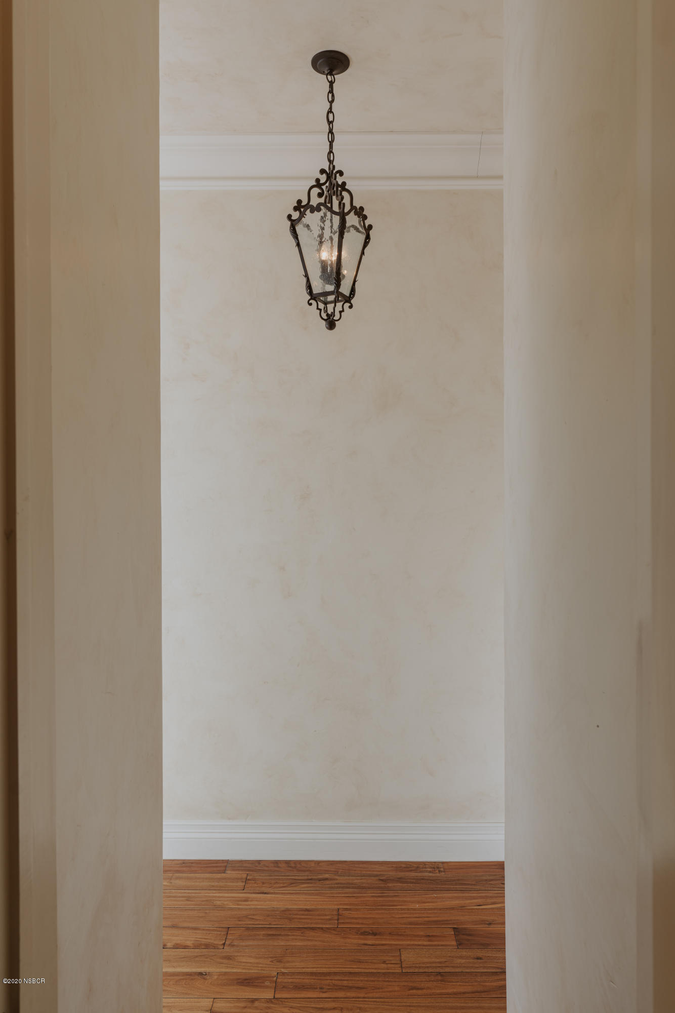 1721 North Refugio Road Santa Ynez, CA 93460 - Photo 22 of 59 Hallway Pendant Lighting