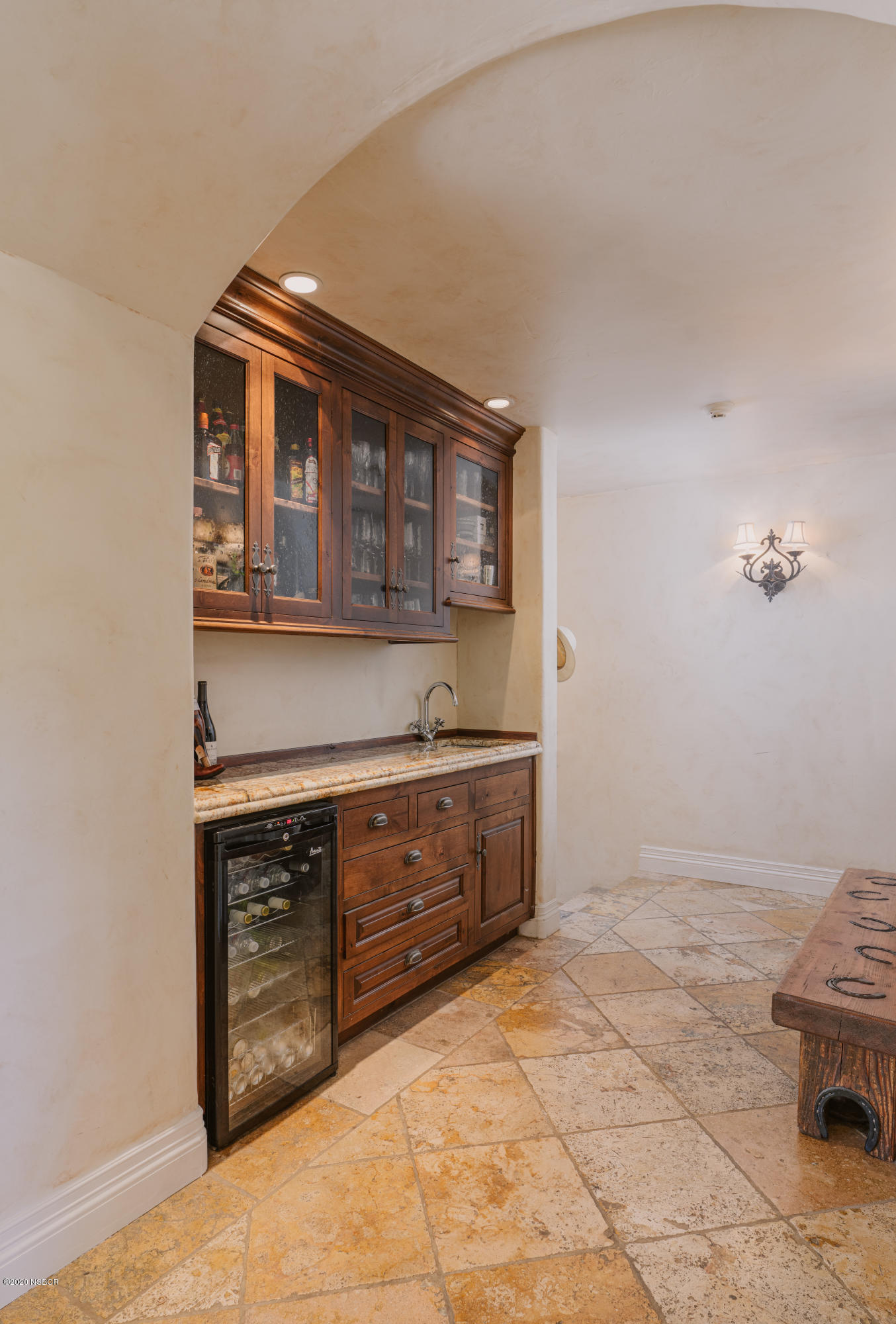 1721 North Refugio Road Santa Ynez, CA 93460 - Photo 31 of 59 Bar