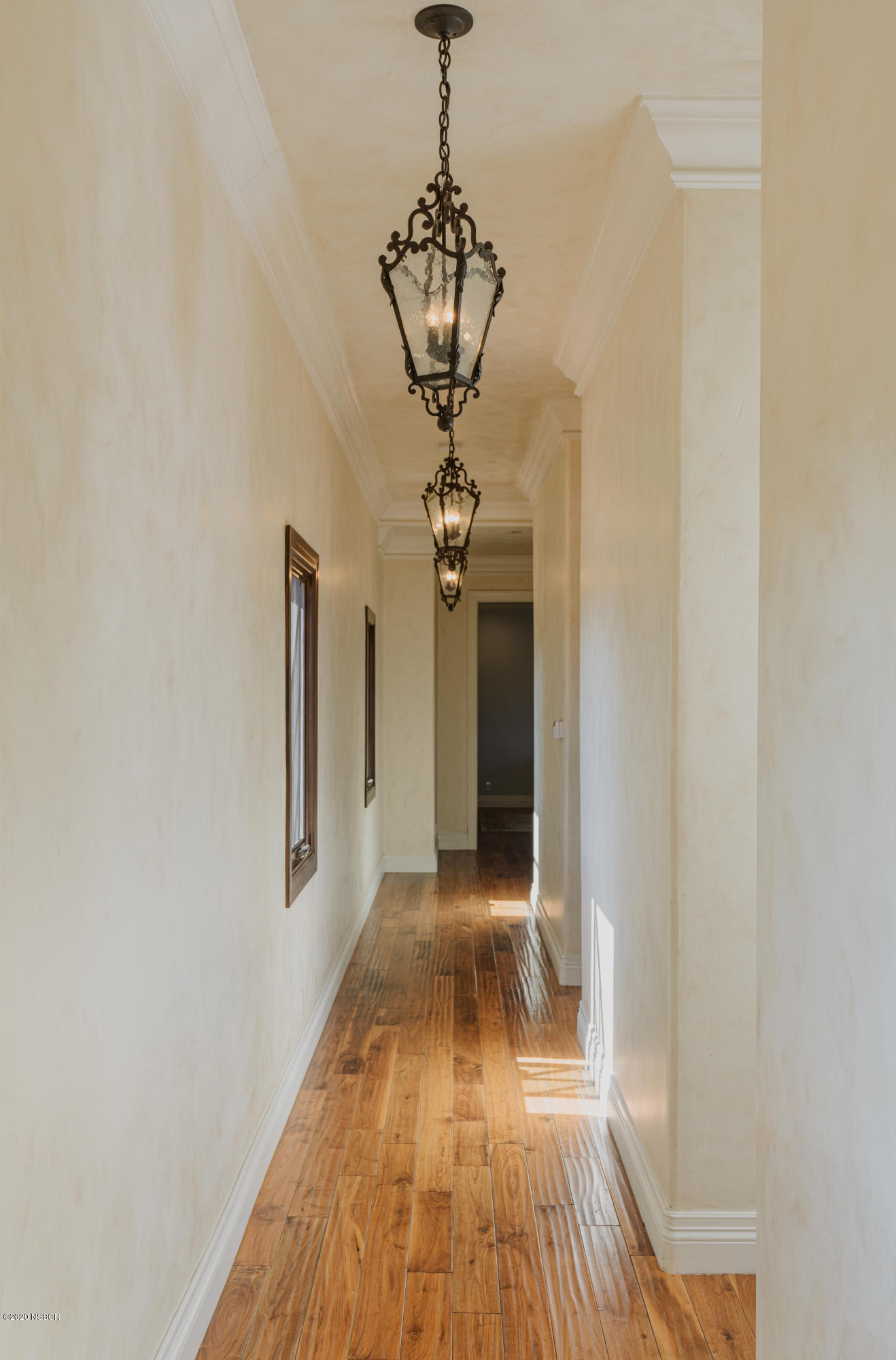1721 North Refugio Road Santa Ynez, CA 93460 - Photo 36 of 59 Upstairs hallway