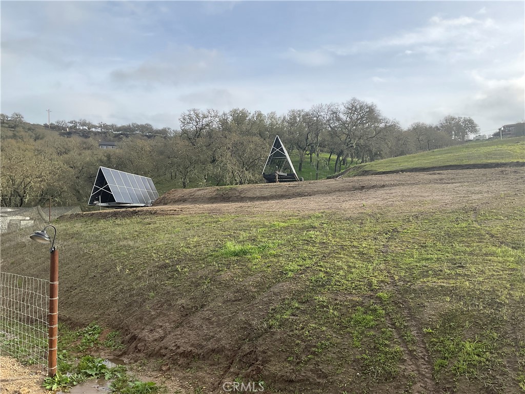 21 Interlake Road Bradley, CA 93426 - Photo 11 of 21