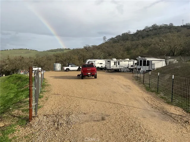 $402,800 | 21 Interlake Road, Bradley, CA 93426