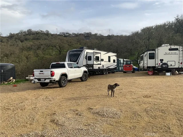 $402,800 | 21 Interlake Road, Bradley, CA 93426