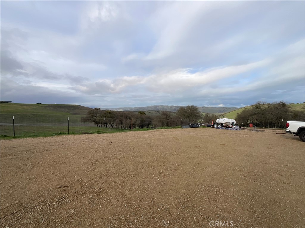 21 Interlake Road Bradley, CA 93426 - Photo 17 of 21