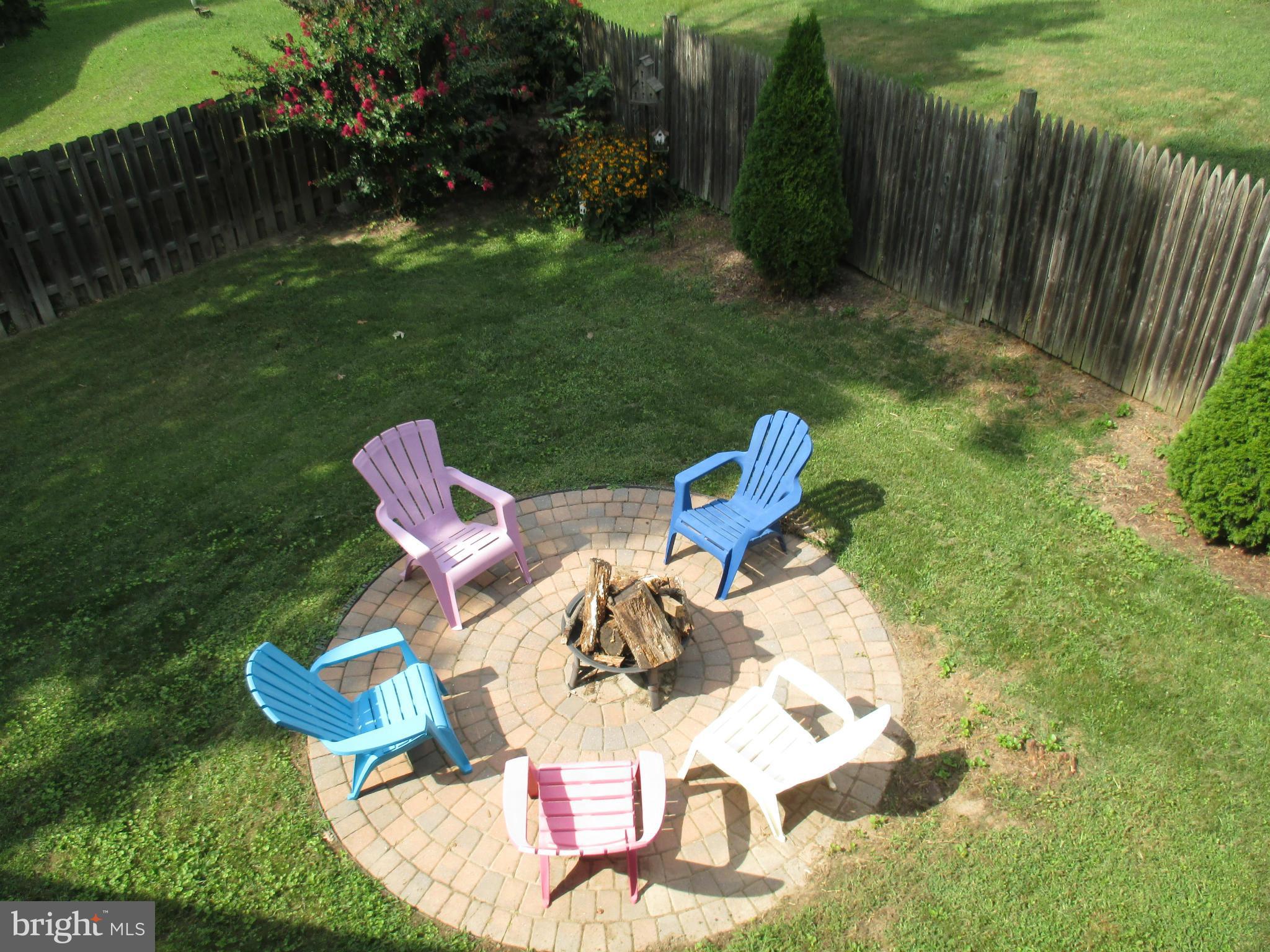 4032 Oak Road Halethorpe, MD 21227 - Photo 14 of 15 a view of garden with patio