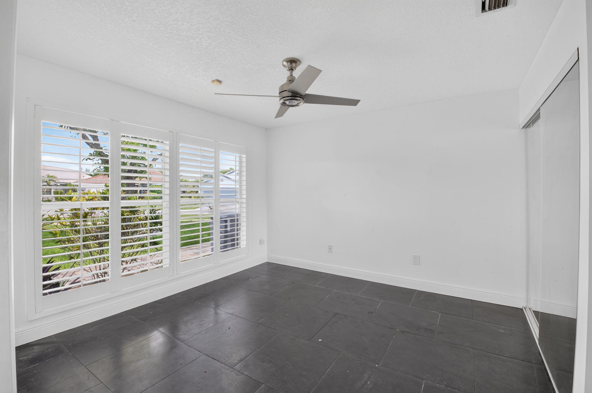 11134 Highland Circle Boca Raton, FL 33428 - Photo 27 of 88 Den/3rd bedroom with wet bar option