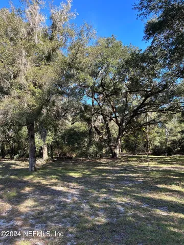 $429,000 | 12003 Southeast 225th Drive, Hawthorne, FL 32640