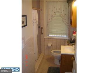 138 Erdenheim Road Glenside, PA 19038 - Photo 6 of 11 Gallery Image 6