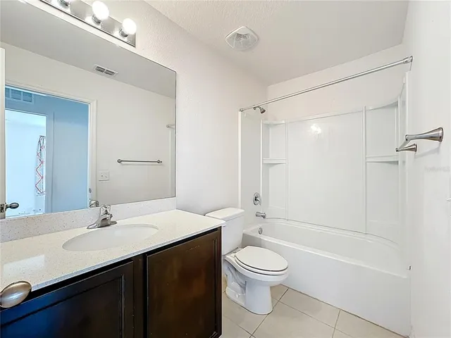 $330,000 | Undisclosed Address, Dundee, FL 33838