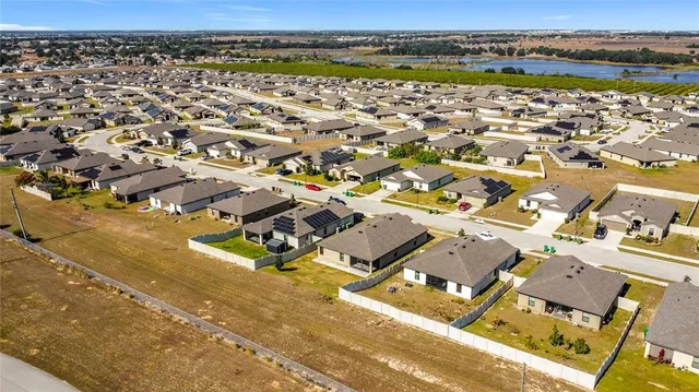 $330,000 | Undisclosed Address, Dundee, FL 33838