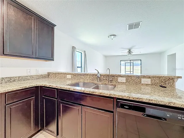 $330,000 | Undisclosed Address, Dundee, FL 33838