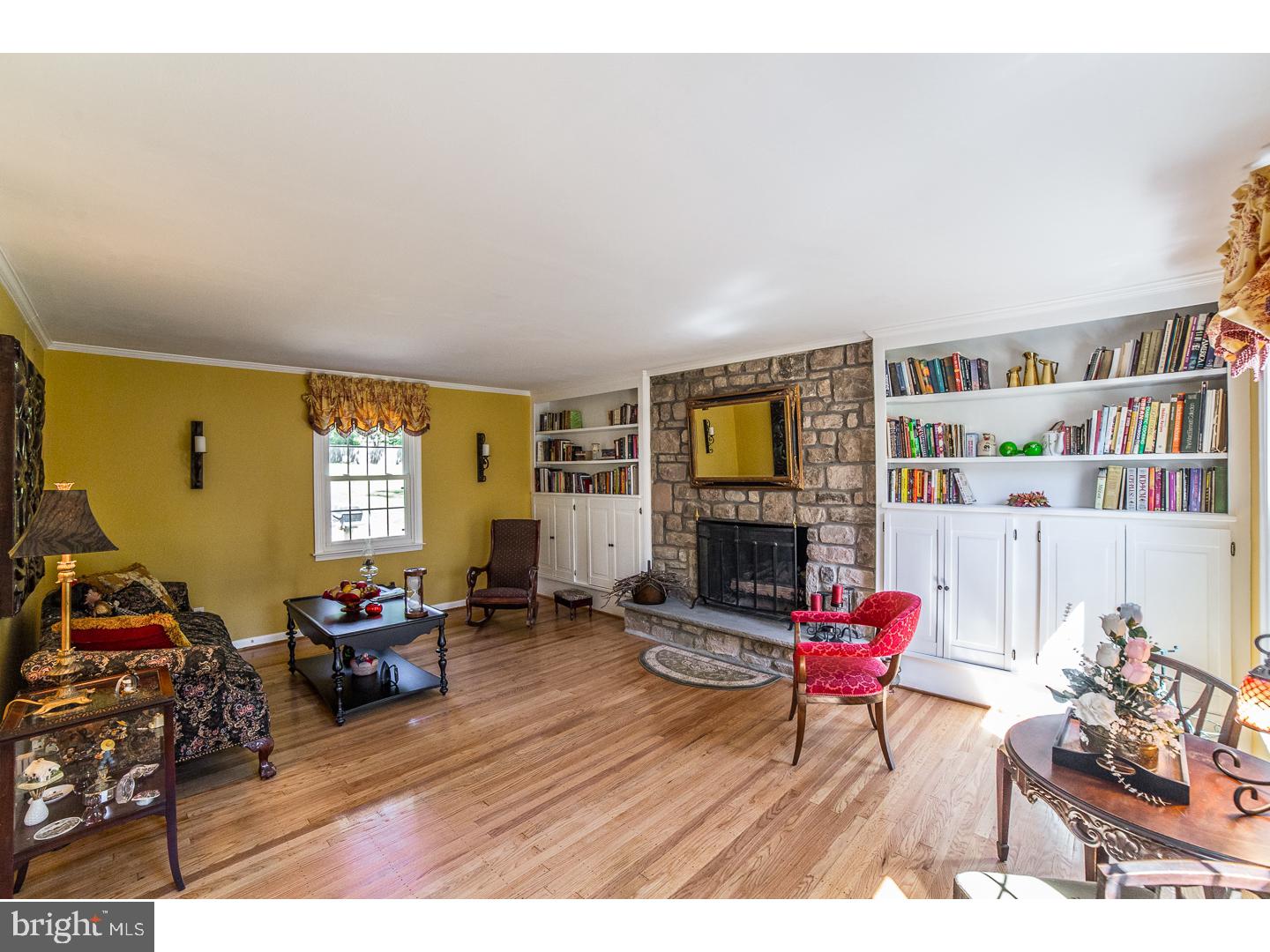 309 Plymouth Road Ambler, PA 19002 - Photo 8 of 25 Den