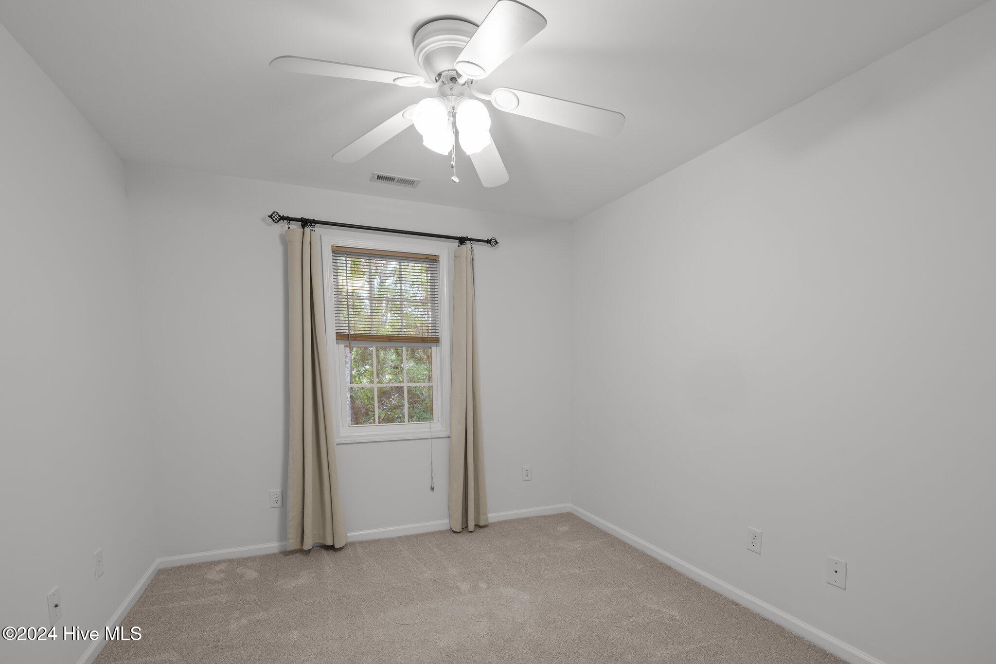 127 Fort Benjamin Road, Unit B Newport, NC 28570 - Photo 21 of 45 Bedroom 1