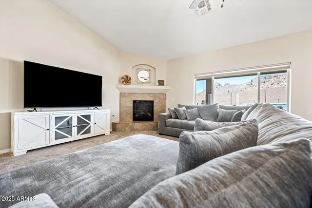 $824,900 | 86 East Moon Vista Street, Apache Junction, AZ 85119