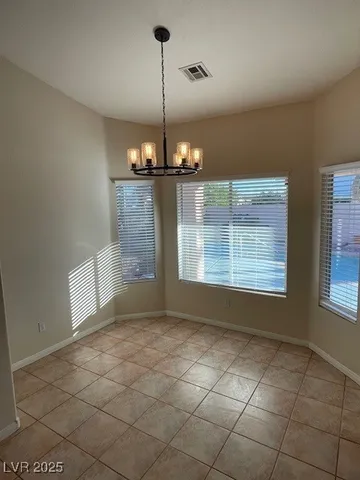 $2,550 | 9011 West Viking Road, Las Vegas, NV 89147