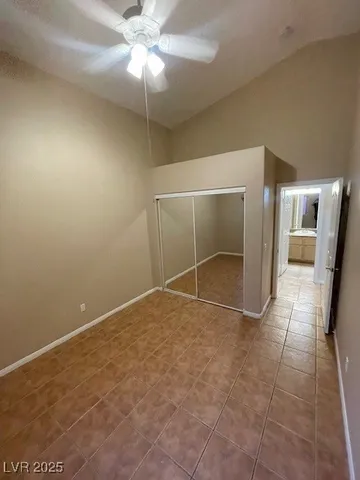 $2,550 | 9011 West Viking Road, Las Vegas, NV 89147