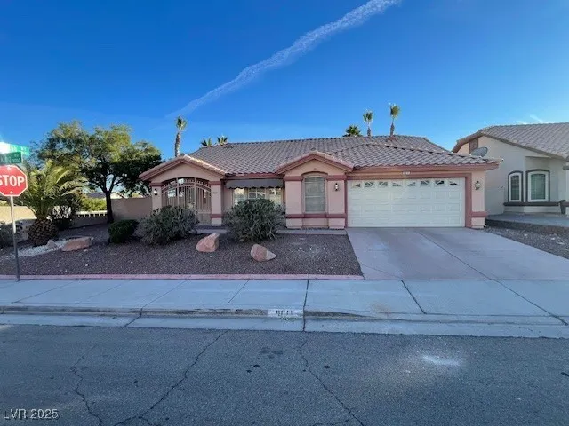 $2,550 | 9011 West Viking Road, Las Vegas, NV 89147