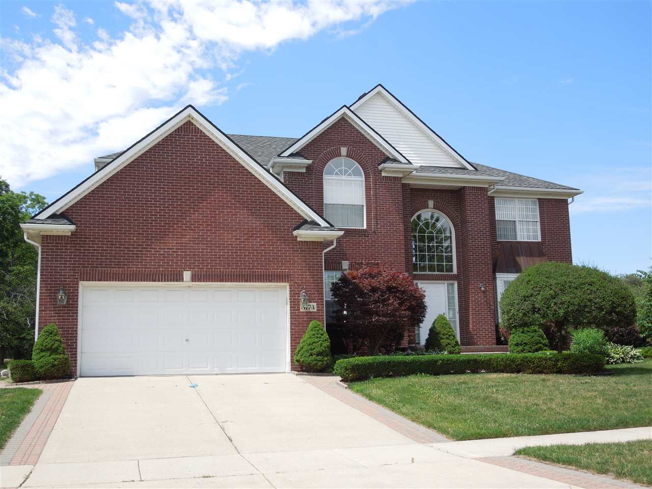 3174 Villanova Circle Rochester, MI 48307 - Photo 1 of 44 31326062.JPG