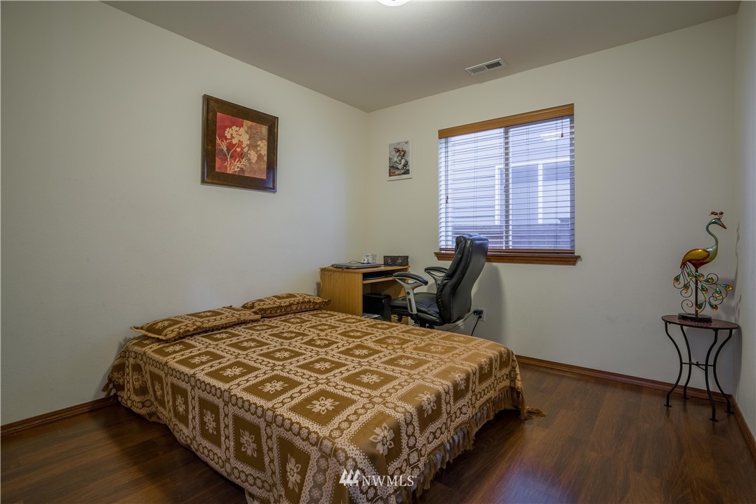 3203 172 Street Southeast Bothell, WA 98012 - Photo 12 of 16