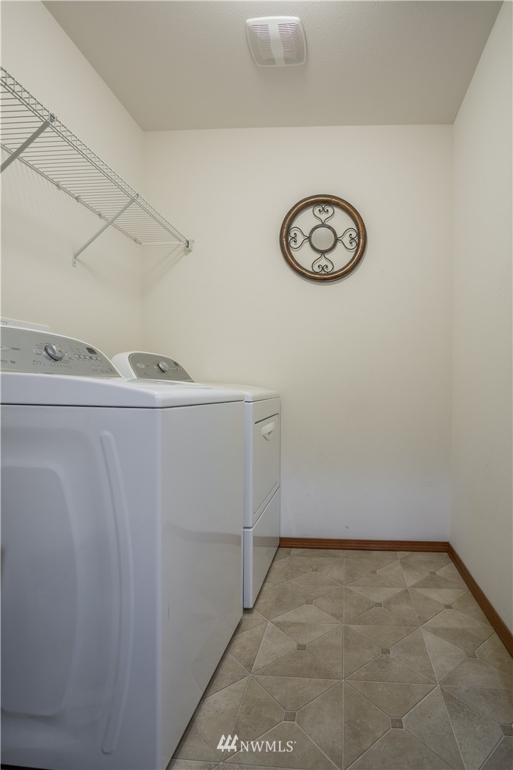 3203 172 Street Southeast Bothell, WA 98012 - Photo 14 of 16