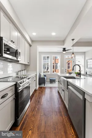$5,800 | 705 Kentucky Avenue Southeast, Washington, DC 20003