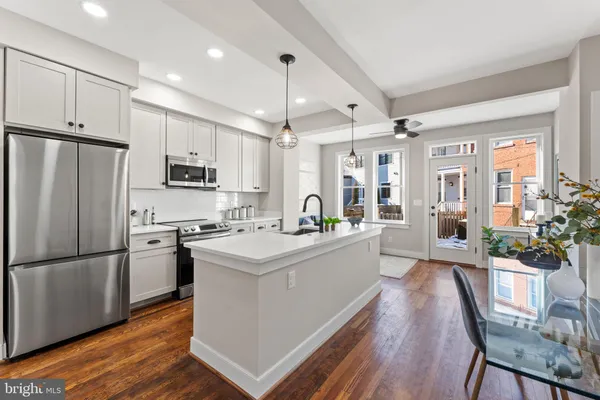 $5,800 | 705 Kentucky Avenue Southeast, Washington, DC 20003