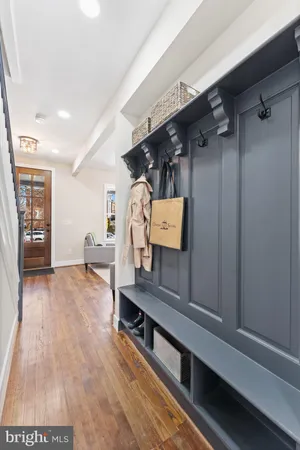 $5,800 | 705 Kentucky Avenue Southeast, Washington, DC 20003