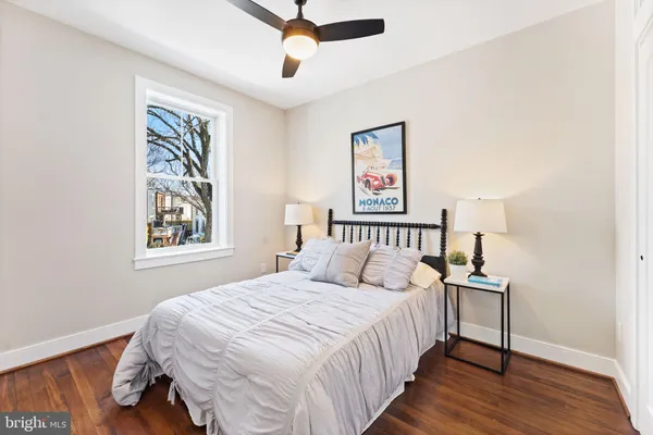 $5,800 | 705 Kentucky Avenue Southeast, Washington, DC 20003