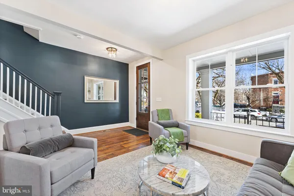 $5,800 | 705 Kentucky Avenue Southeast, Washington, DC 20003