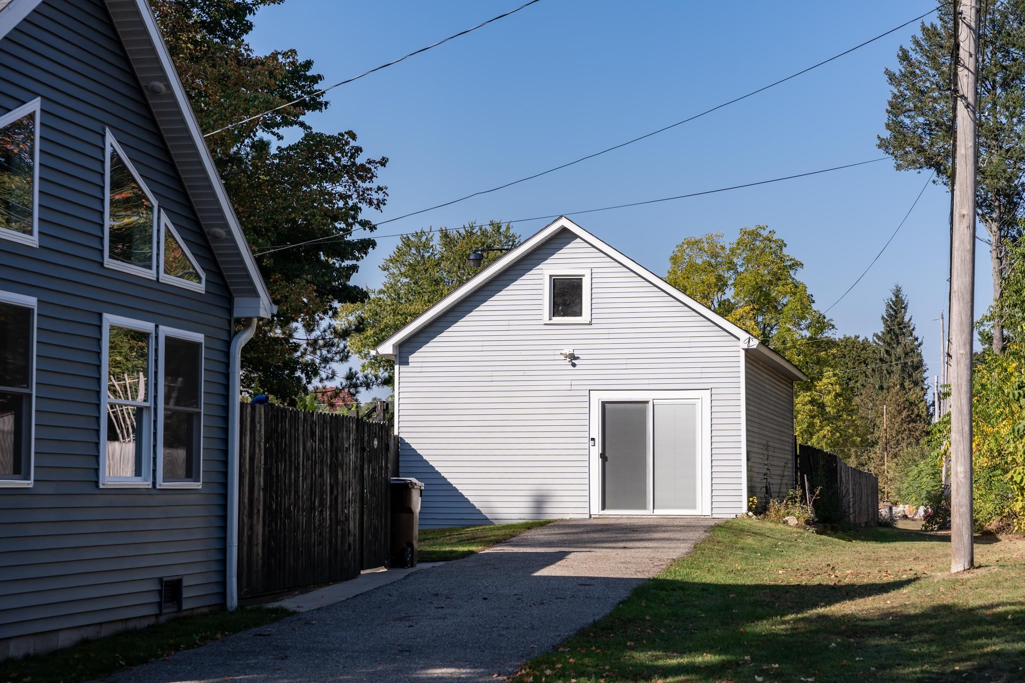 308 South 3rd Street Shepherd, MI 48883 - Photo 10 of 74