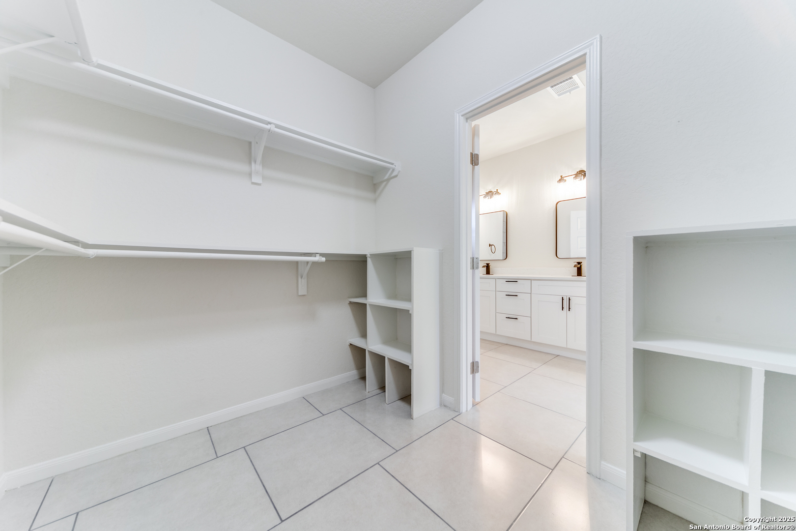 2962 Contour Drive Spring Branch, TX 78070 - Photo 25 of 26 a view of a walk in closet