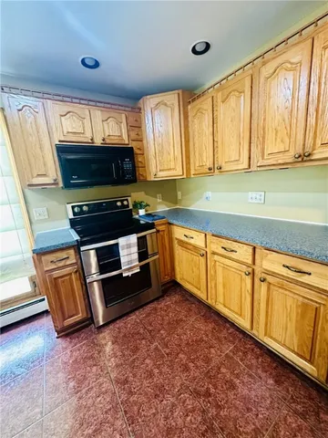 $379,000 | 1566 Tracy Drive, Spafford, NY 13152