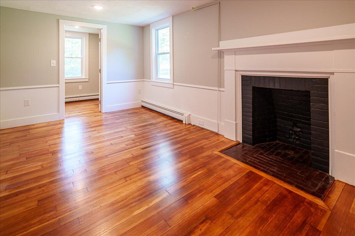 687 Main Street Wareham, MA 02571 - Photo 18 of 37 34-687Main_Wareham-30